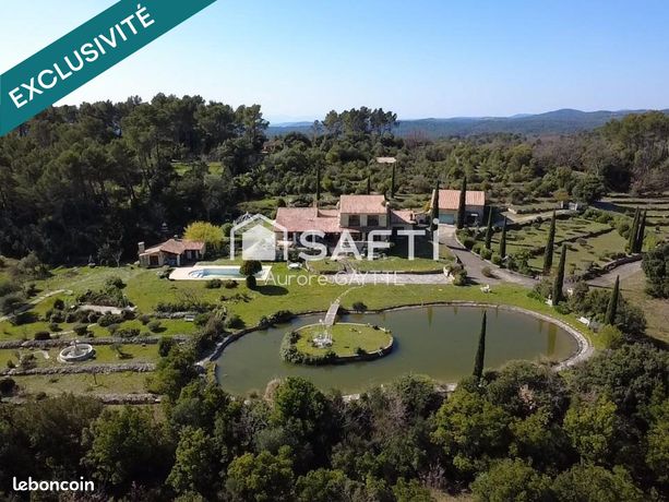 Villa 15 pièces 407 m²