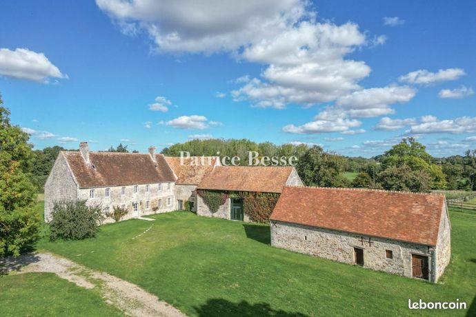 Ferme 7 pièces 540 m²