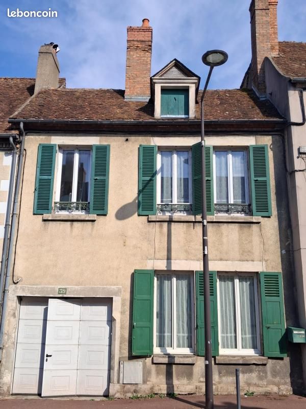 Maison 3 pièces 77 m² · à Cosne-Cours-sur-Loire · 77 m² · 85 000 €