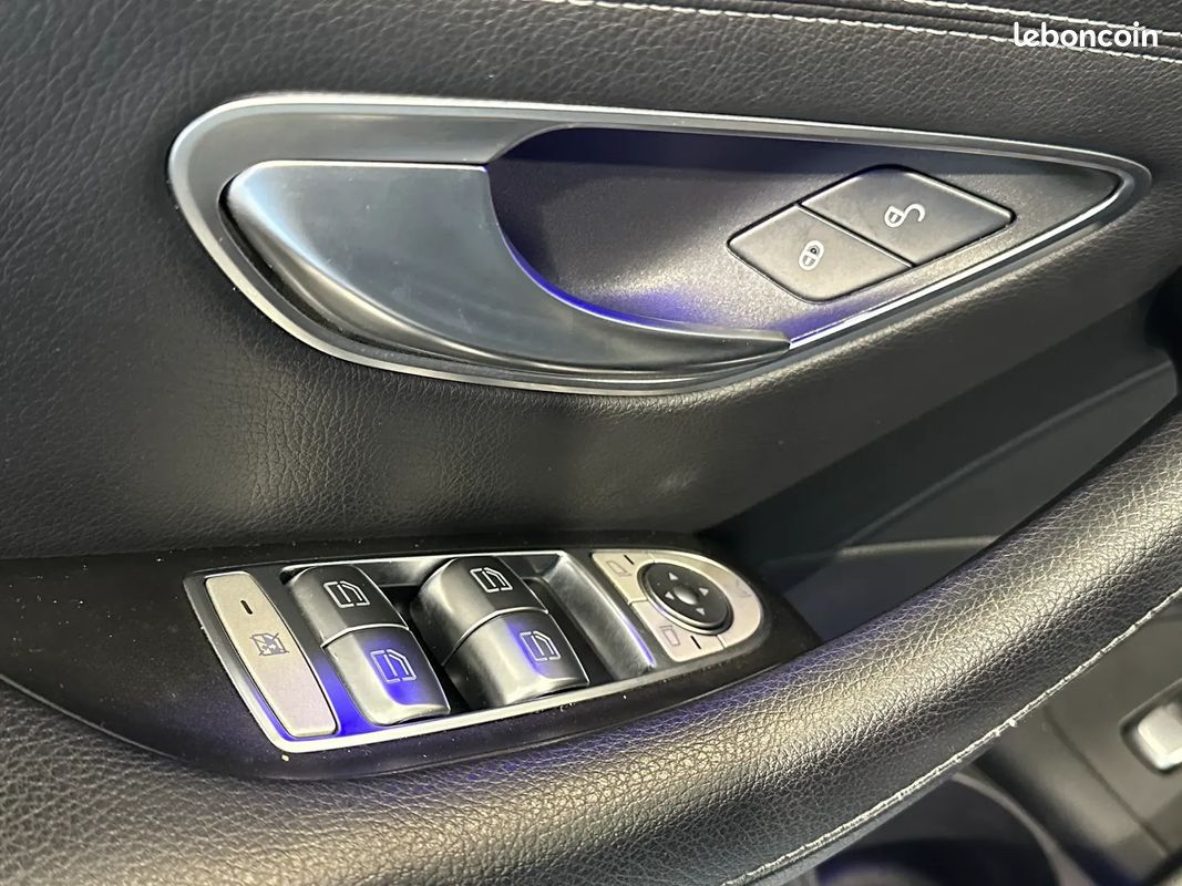 MERCEDES-BENZ Classe E 300 DE 306ch AMG Line - 2021 - Entretien Mercedes - Boîte auto - Phares LED - Caméra de recul (image 17)