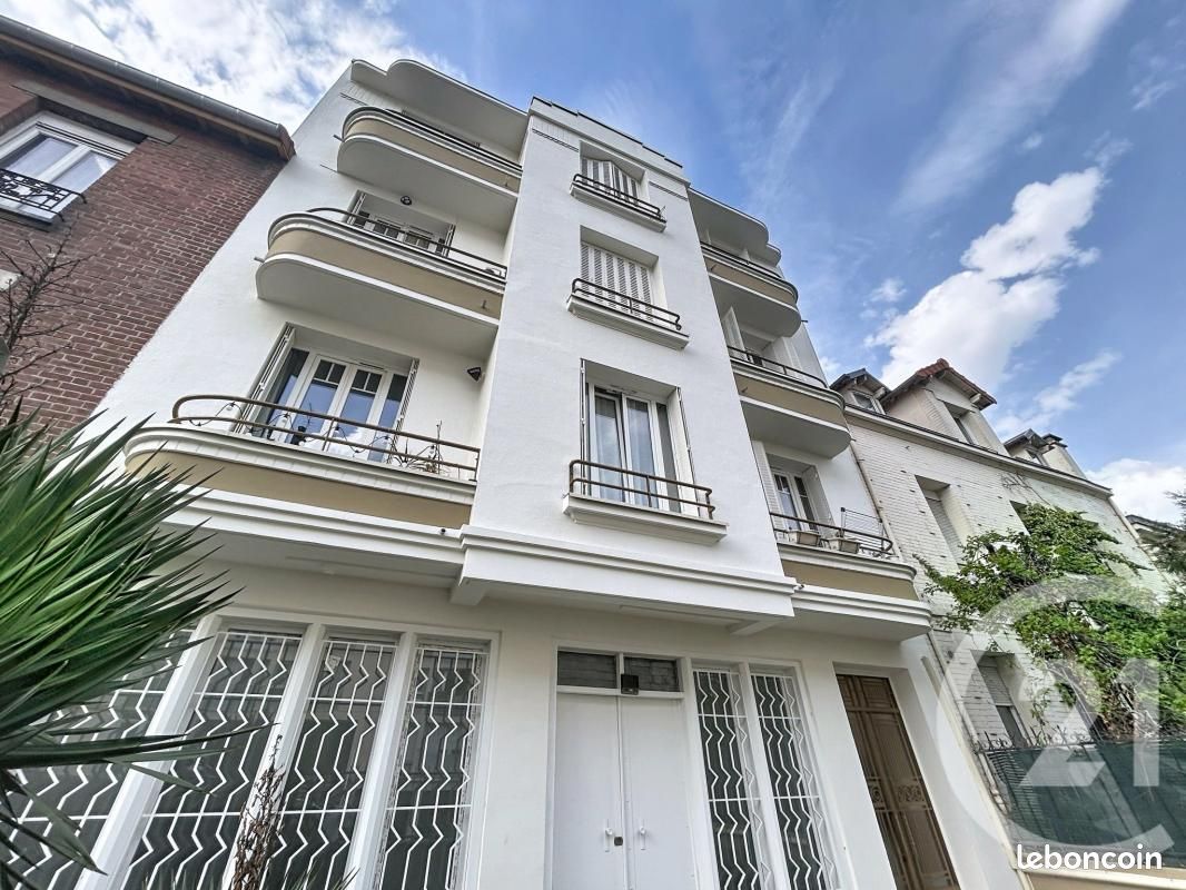 Appartement 5 pièces 176 m² · à Paris · 176 m² · 699 000 €