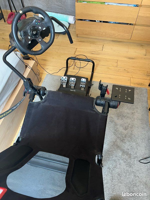 Setup Simracing complet : Siège Next Level Racing + Volant Logitech G920 (Xbox/PC) - État neuf (image 11)