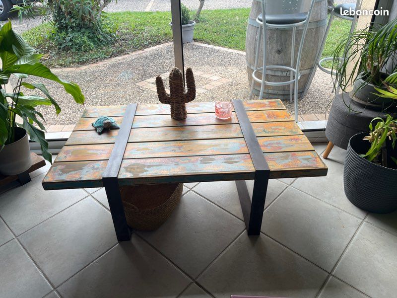 Table basse industrielle (image 1)