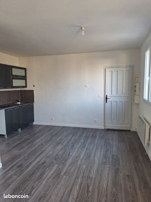Appartement 2 pièces 38 m² · à Montgeron · 38 m² · 738 €/mois