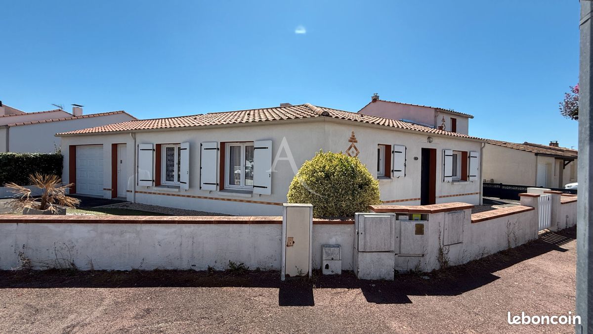 Maison 6 pièces 136 m² · à La Roche-sur-Yon · 136 m² · 266 000 €