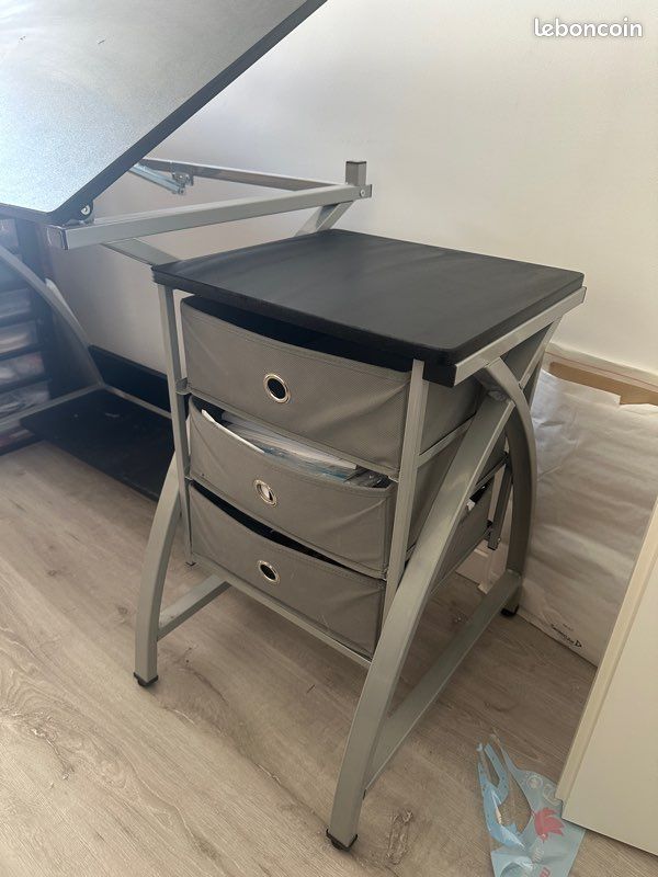 Table à dessin (image 3)