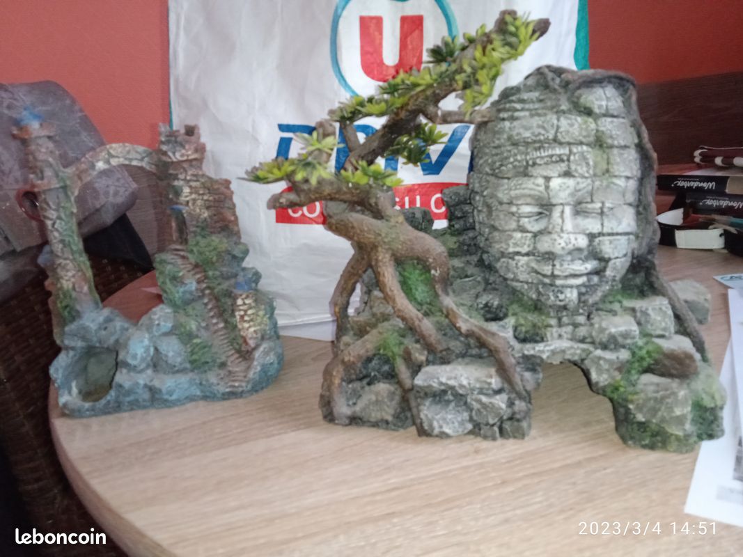 DĂCORATIONS D'AQUARIUM neuvesđ (image 1)