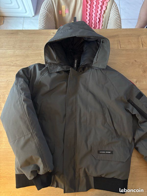 Canada Goose blouson aviateur Chilliwack taille xl (image 1)