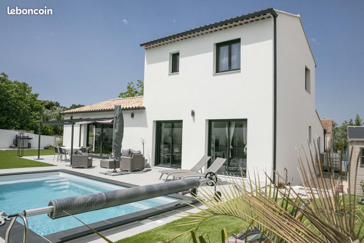 Maison 4 pièces 102 m² · à Pernes-les-Fontaines · 102 m² · 546 000 €