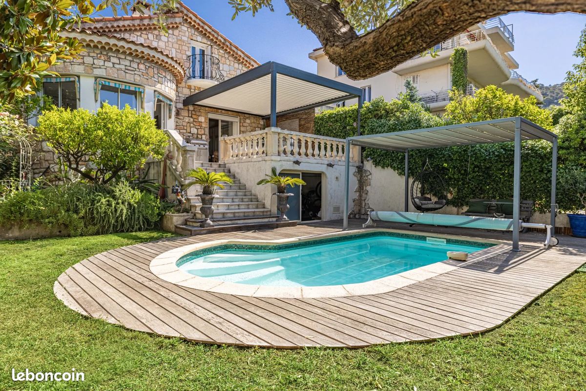 Maison 4 pièces 140 m² · à Nice · 140 m² · 1 475 000 €