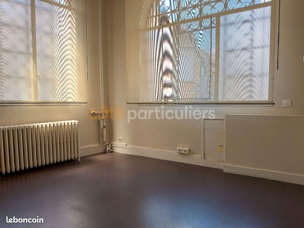 Immeuble 10 pièces 320 m² (image 2)