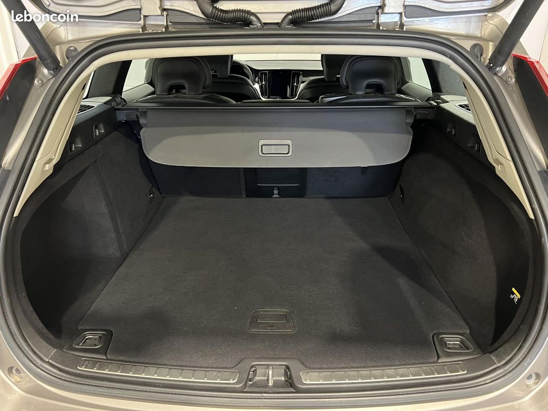 VOLVO V60 D4 190 ch Geartronic 8 Momentum (image 10)