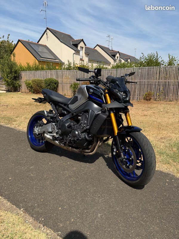 Yamaha mt09 sp (image 1)