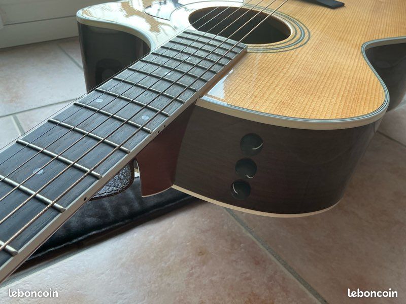 414 CE-R modèle du 11 mars 2016 + Taylor flycase Taylor + Sangle Univox + capodastre + jeu de corde souple (image 5)