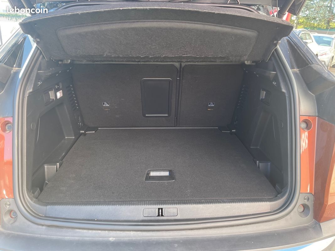 PEUGEOT 3008 1.6 180ch S&S GT Line EAT8 (image 6)