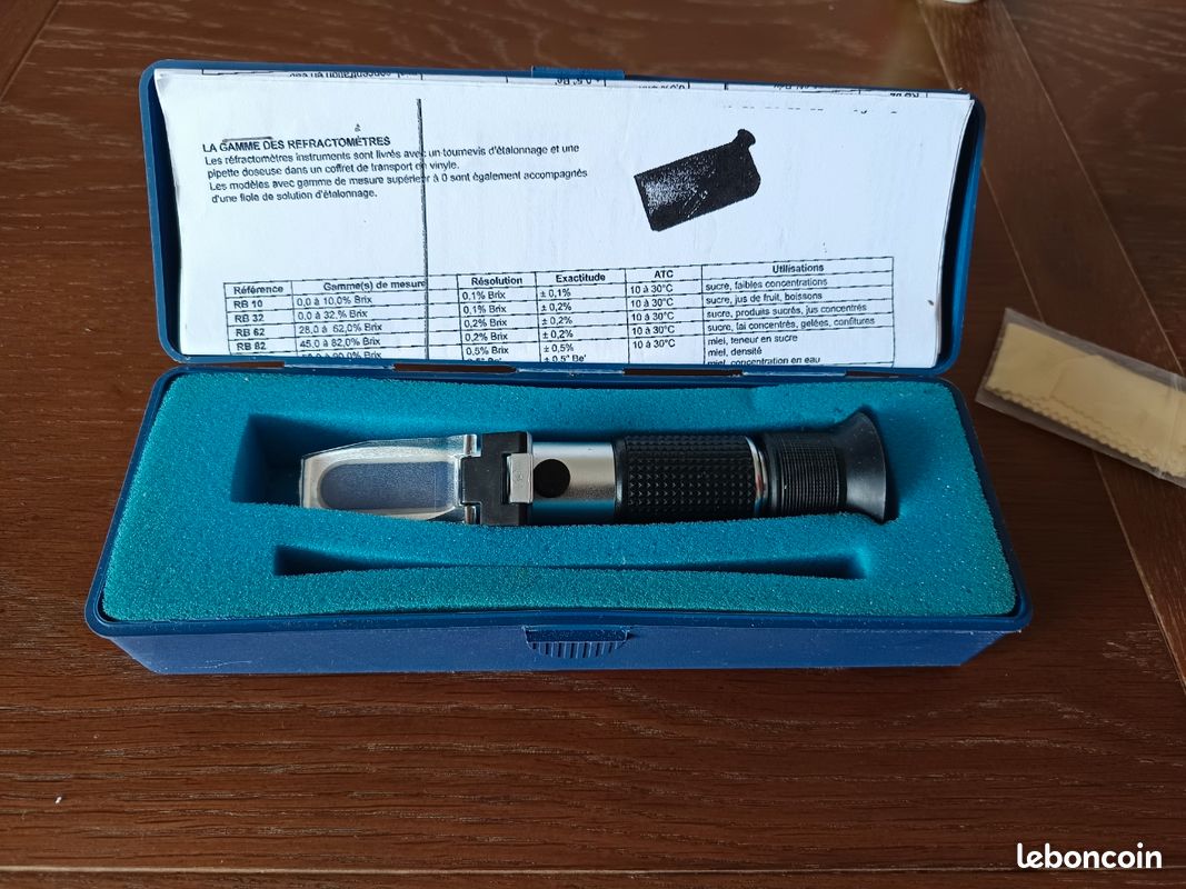 Instrument réfractomètre (image 1)
