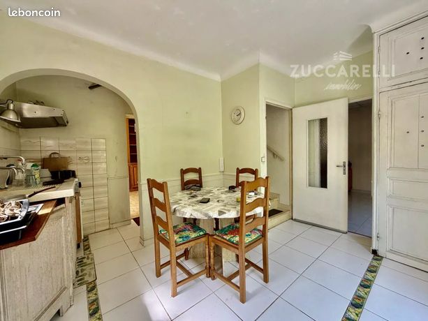 Maison de ville 7 pièces 170 m² — 19