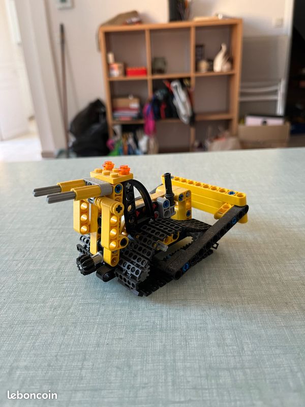 Lego Tracked Grue 9391 (image 3)