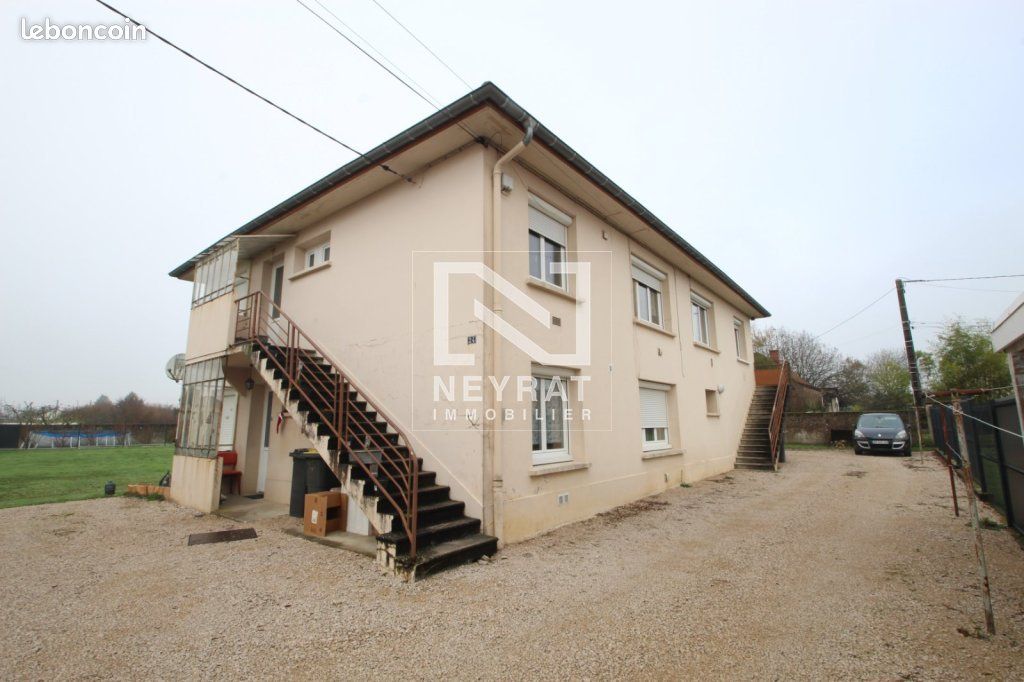 Immeuble 9 pièces 193 m² · à Louhans · 193 m² · 175 500 €