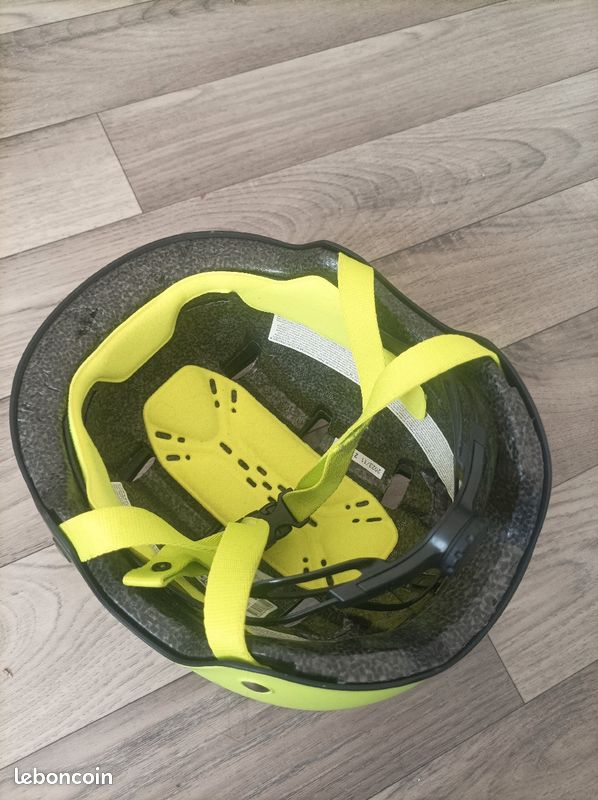 Casque enfant neuf (image 2)
