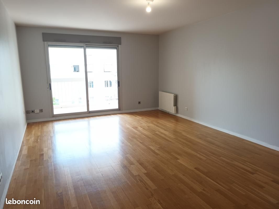 Appartement 3 pièces 69 m² · à Lyon · 69 m² · 1 098 €/mois