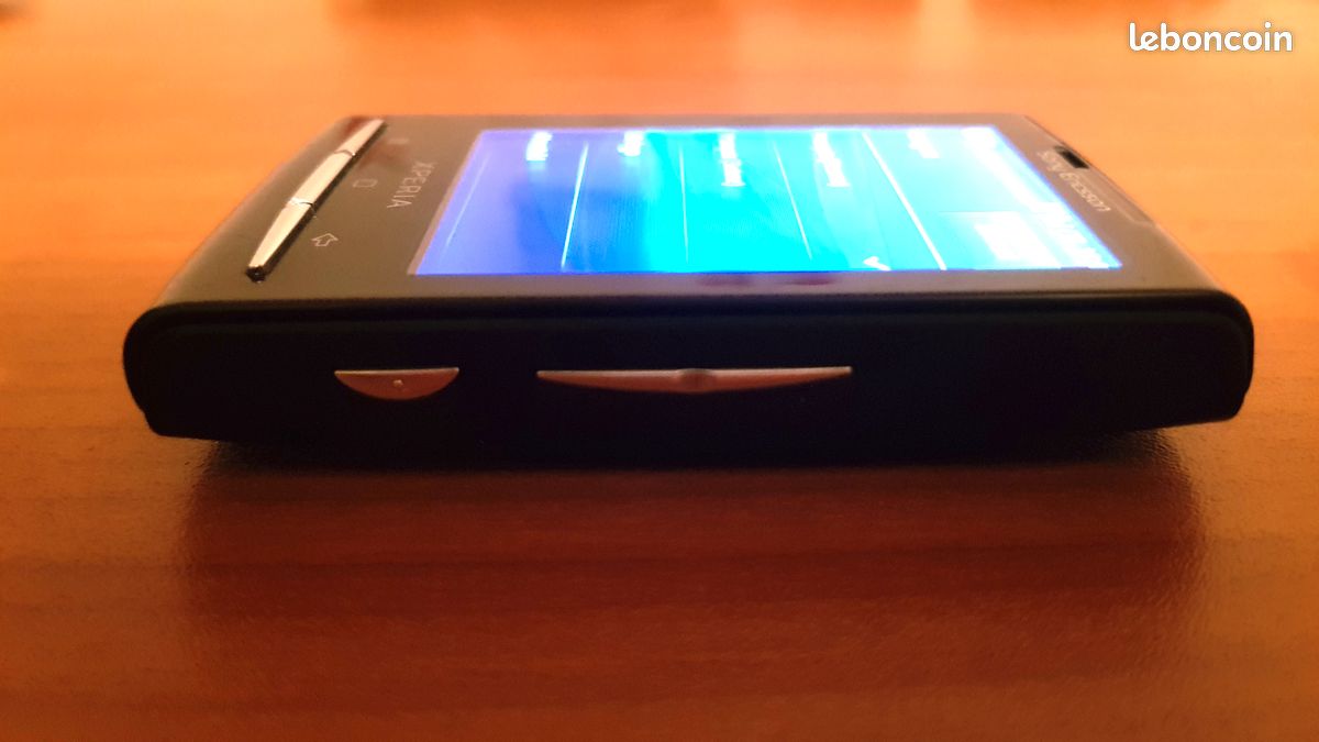 Xperia X10 mini (image 4)