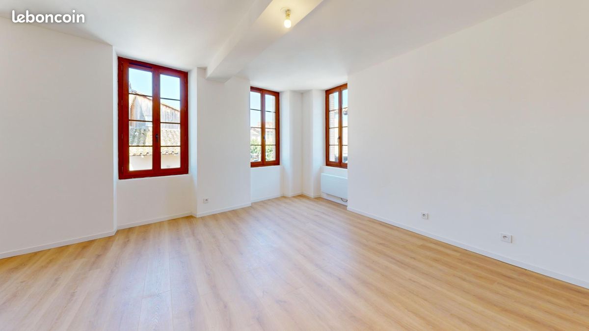 Appartement 2 pièces 41 m² · à Beaumont-de-Lomagne · 41 m² · 460 €
