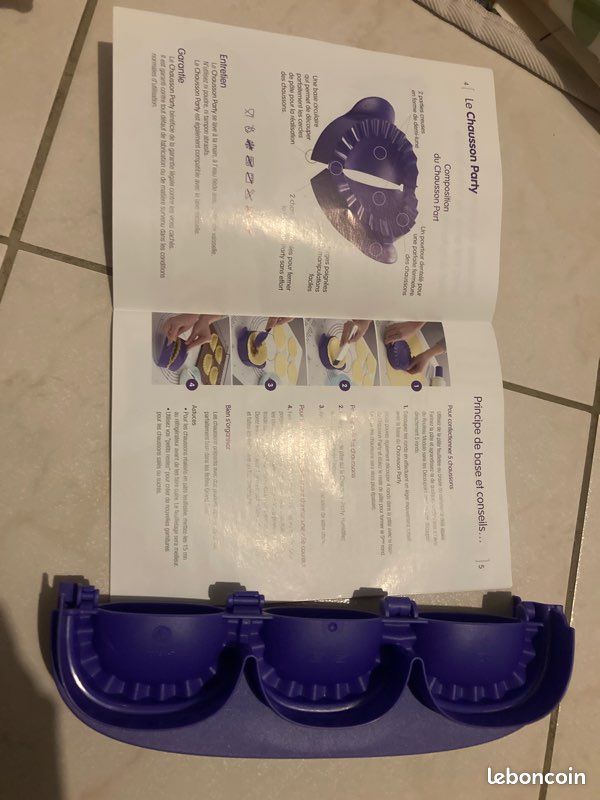 Moule à chausson Tupperware (image 1)