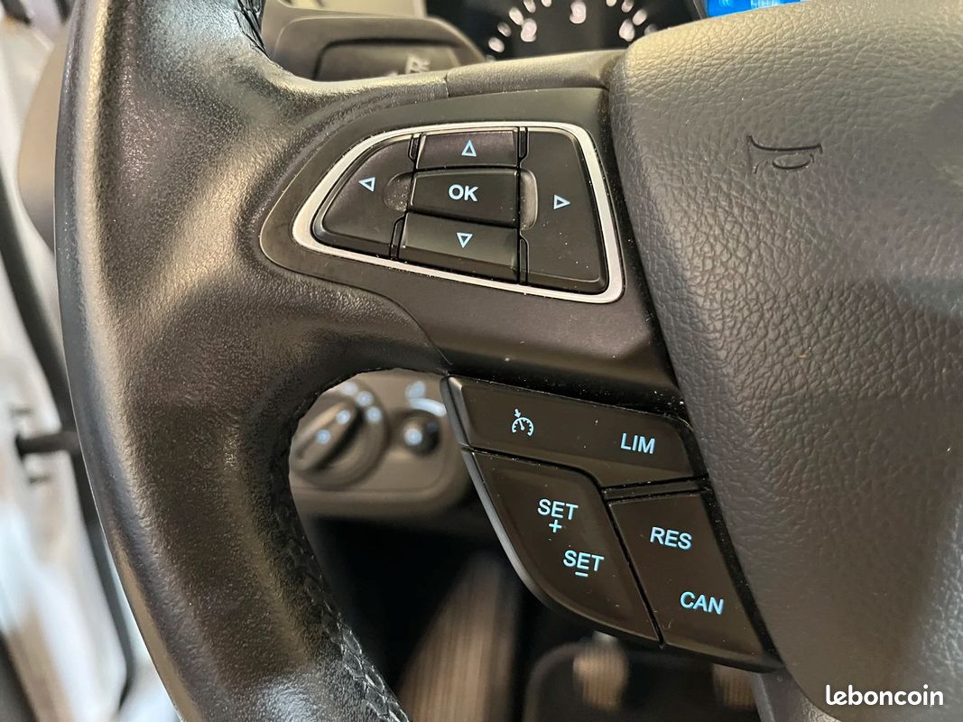 Ford KUGA Business Nav (image 31)
