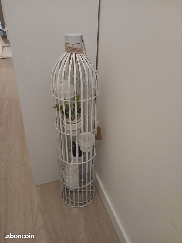 cage lanterne décorative 16,5x69cm en métal, blanche, pour 5 bougies (image 3)