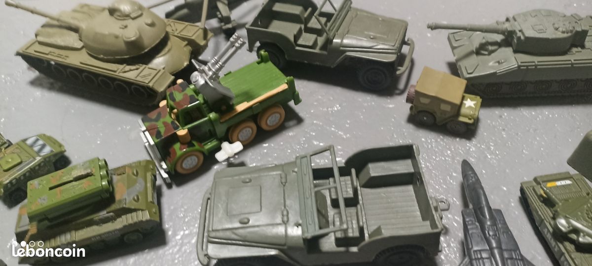 Vente flash Jouet de construction de base militaire Jouets de véhicules militaires pour enfants
