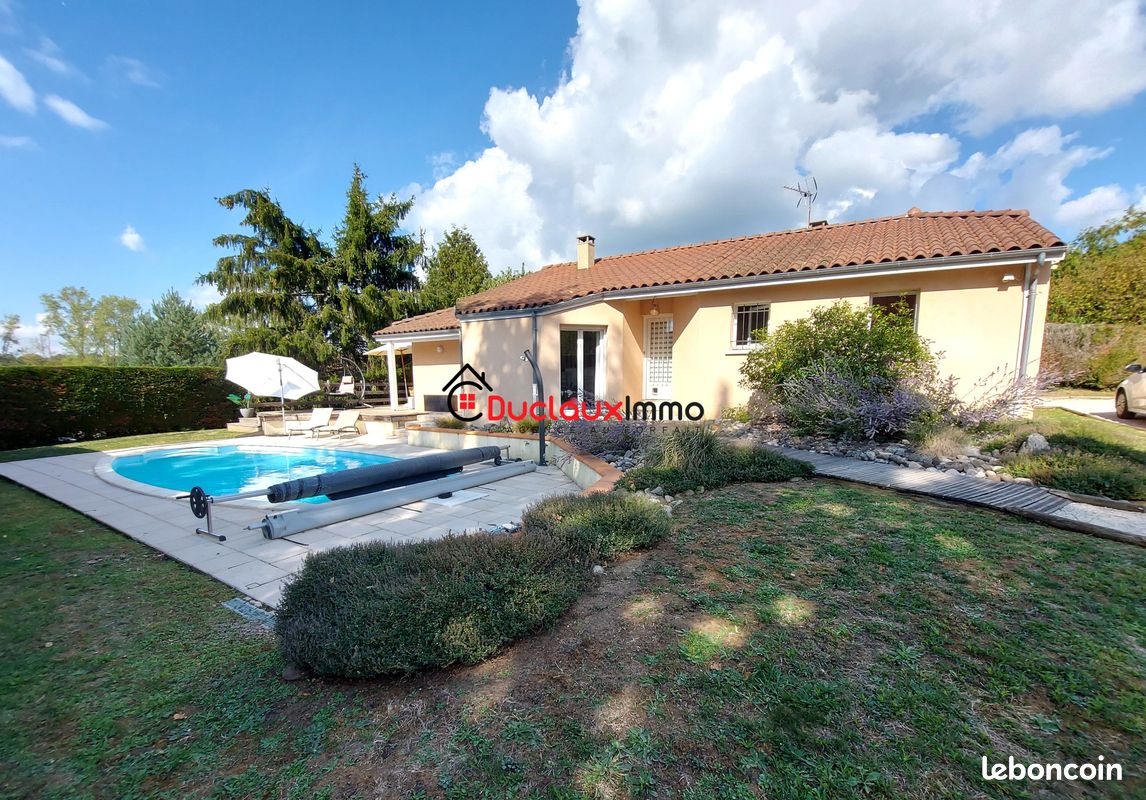Maison 6 pièces 117 m² · à Aurillac · 117 m² · 299 990 €