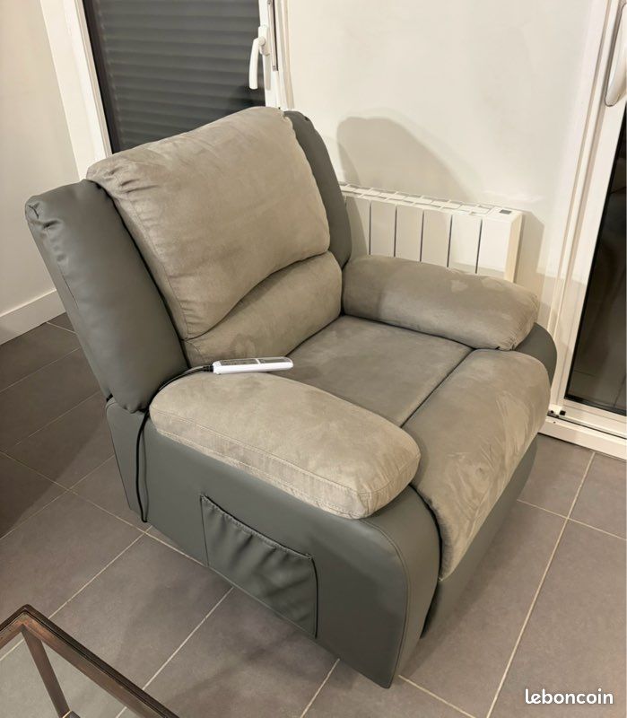 Fauteuil inclinable relaxe (image 1)