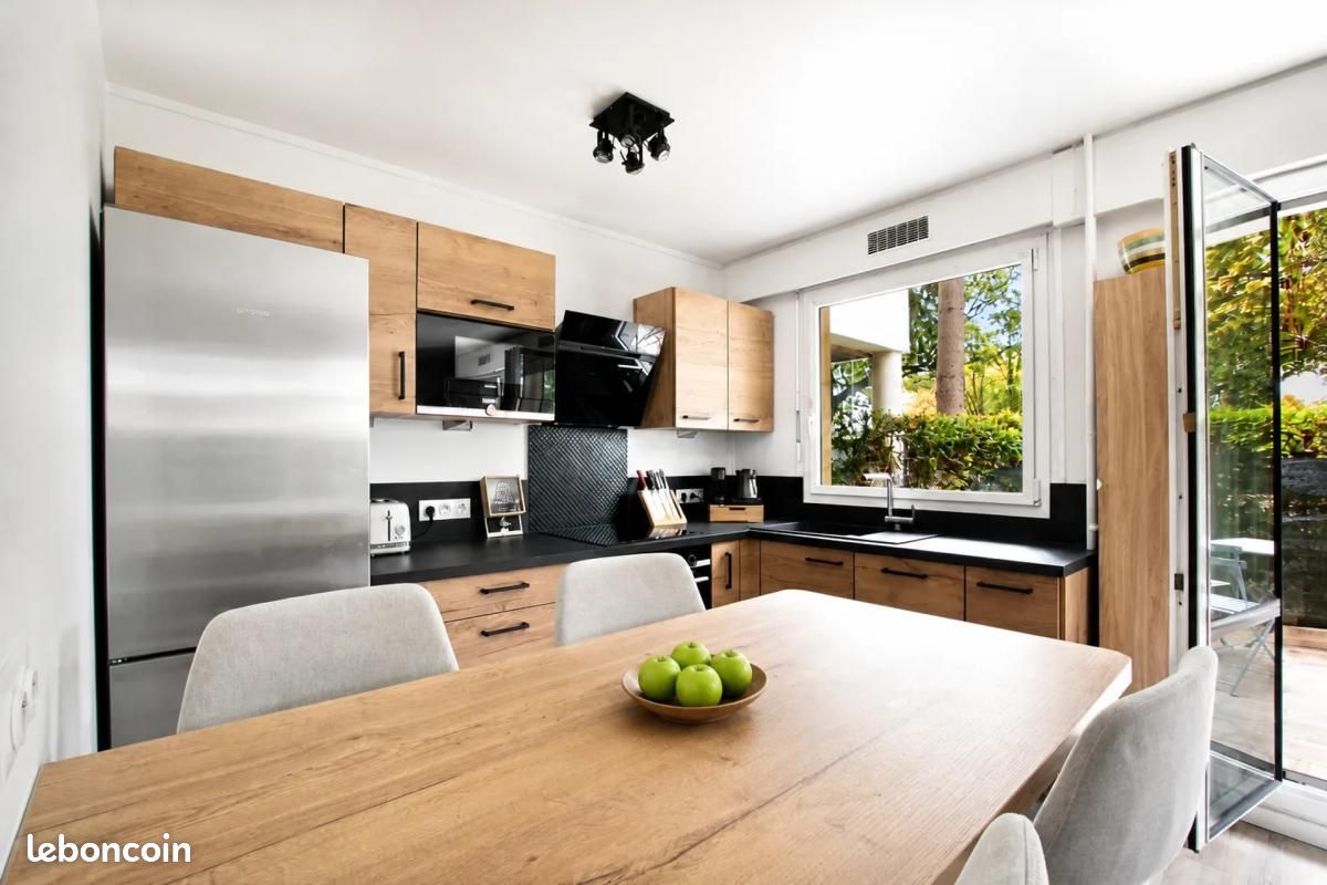 Appartement 1 pièce 37 m² · à Saint-Maur-des-Fossés · 37 m² · 238 000 €