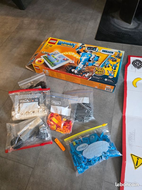 Lego boost 17101 creative toolbox - Jeux & Jouets Lego boost 17101 creative toolbox - Jeux & Jouets