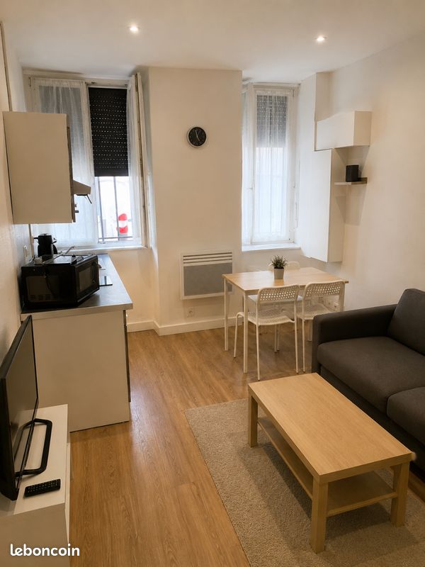 Appartement 2 pièces 24 m² · à Ivry-sur-Seine · 24 m² · 890 €