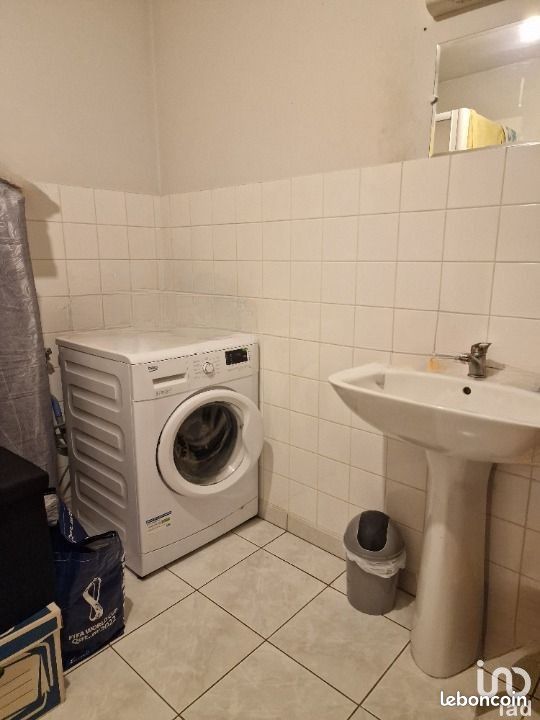 Maison 4 pièces 90 m² - Saint-Martin-de-Sanzay 79290 (image principale 5)