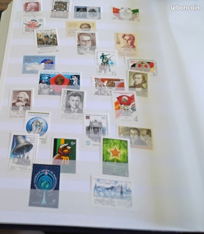 Lot de 120 timbres plus 1 bloc Russie (image 4)