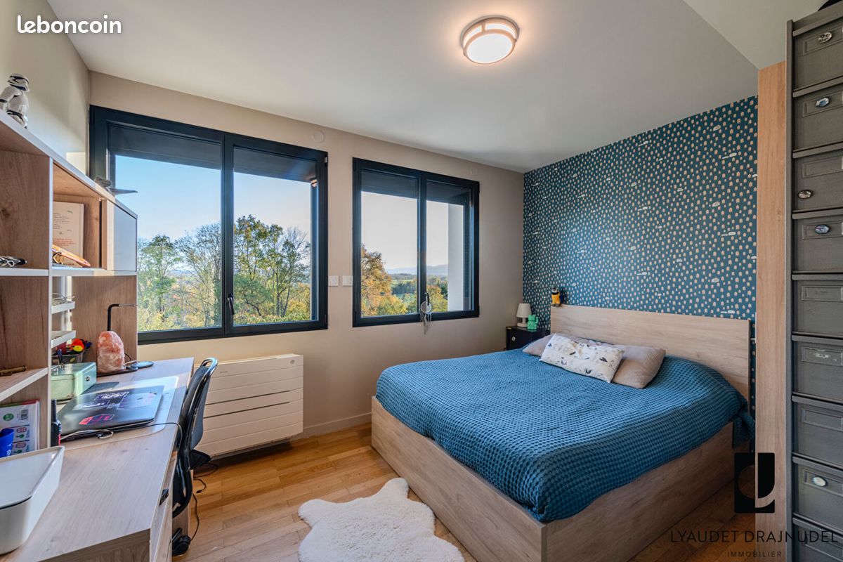 Propriété 5 pièces 172 m² (image 17)