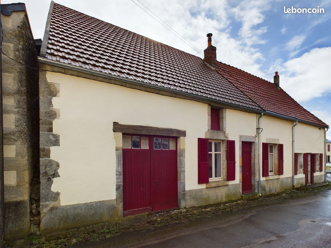 Maison 6 pièces 116 m² · à Saint-Révérien · 116 m² · 99 000 €