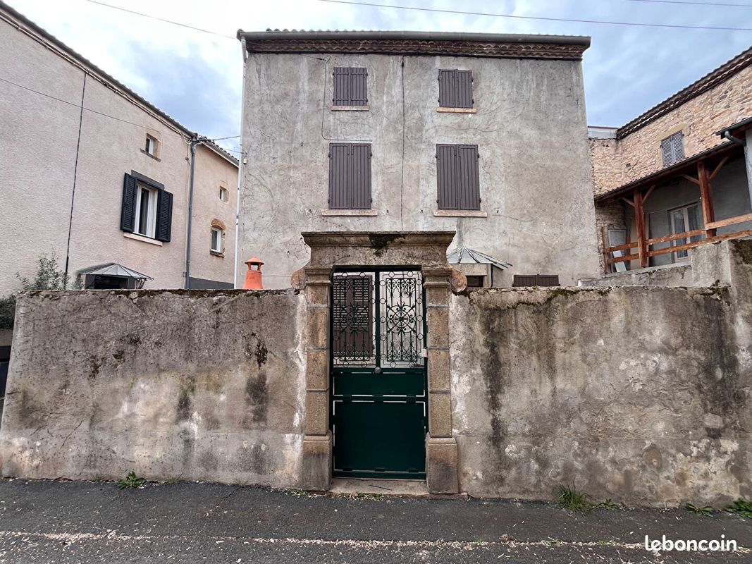 Maison 6 pièces 96 m² · à Plauzat · 96 m² · 147 000 €