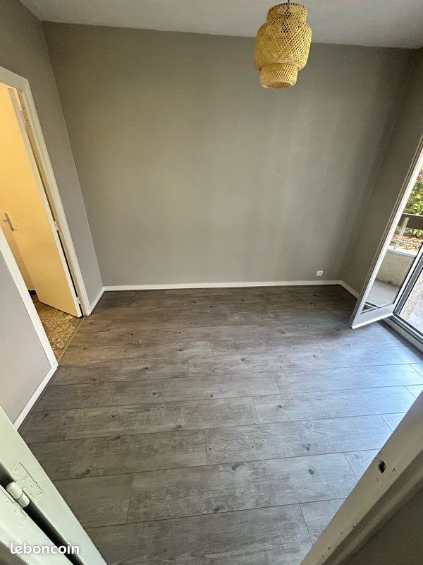 T1 bis 32m2 avec balcon (image 2)