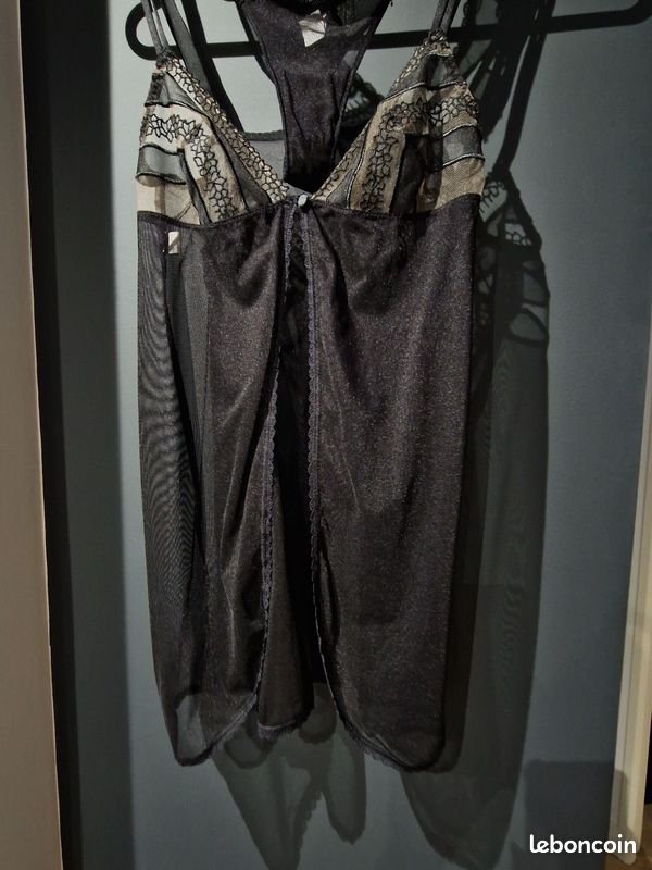 Ensemble nuisette et string neuf (image 14)