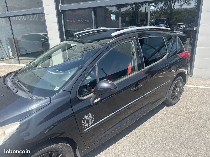 Peugeot 207 SW 1.6 HDI FAP BUSINESS (image 9)