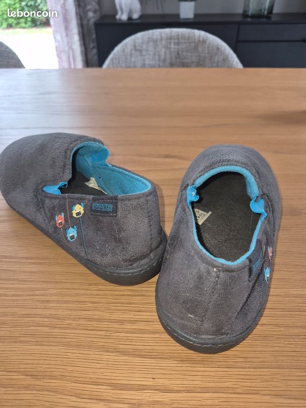 Chaussons isotoner T38 (image 1)