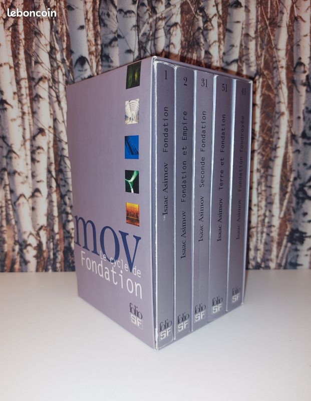 Le Cycle de Fondation d'Isaac Asimov en coffret collector (image 1)