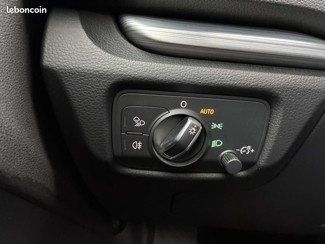 Audi A3 sportback 2.0 TFSI 190 S-TRONIC 7 S-LINE GPS (image 13)