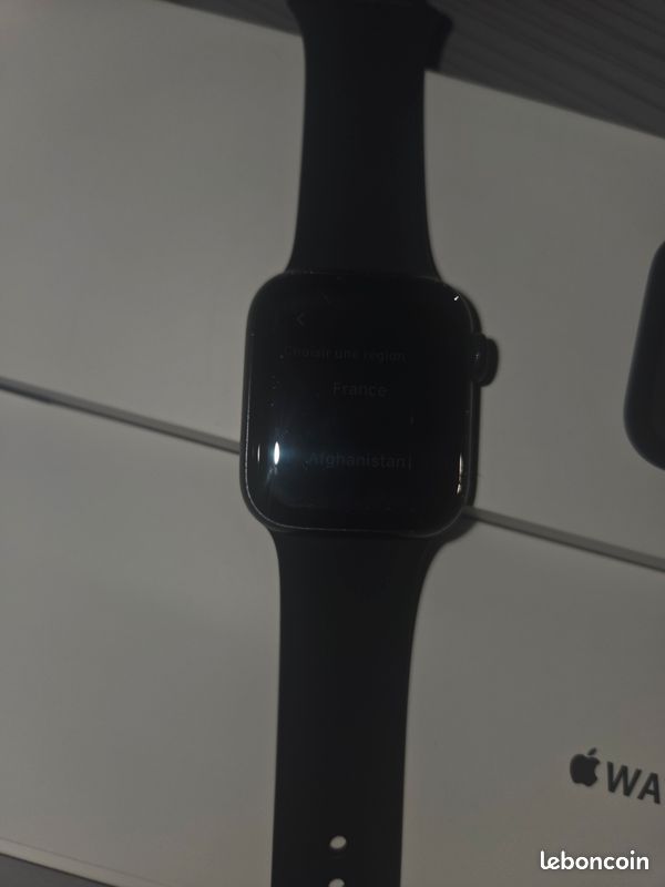 ⌚️Apple Watch SE 2022 2éme Géneration40mm (image 3)