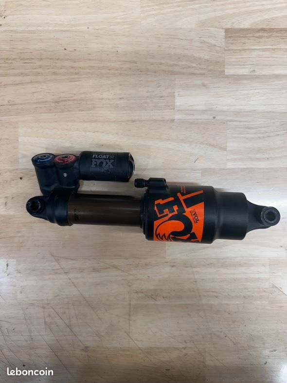 Fox float x2 factory (image 1)