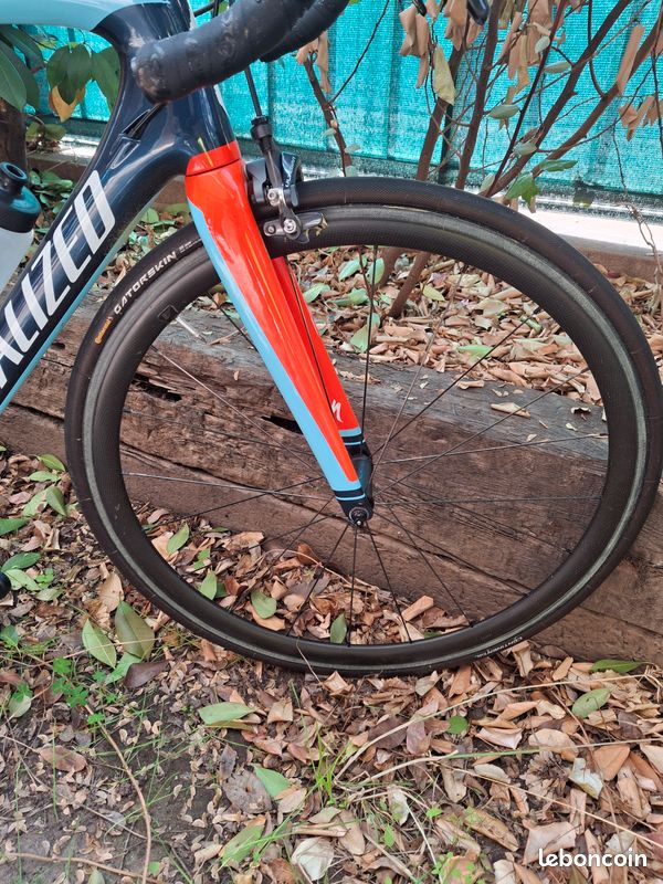 Specialized tarmac (image 2)